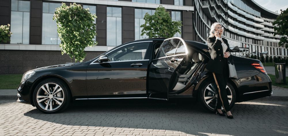 Chauffeur-driven business travel in London & UK