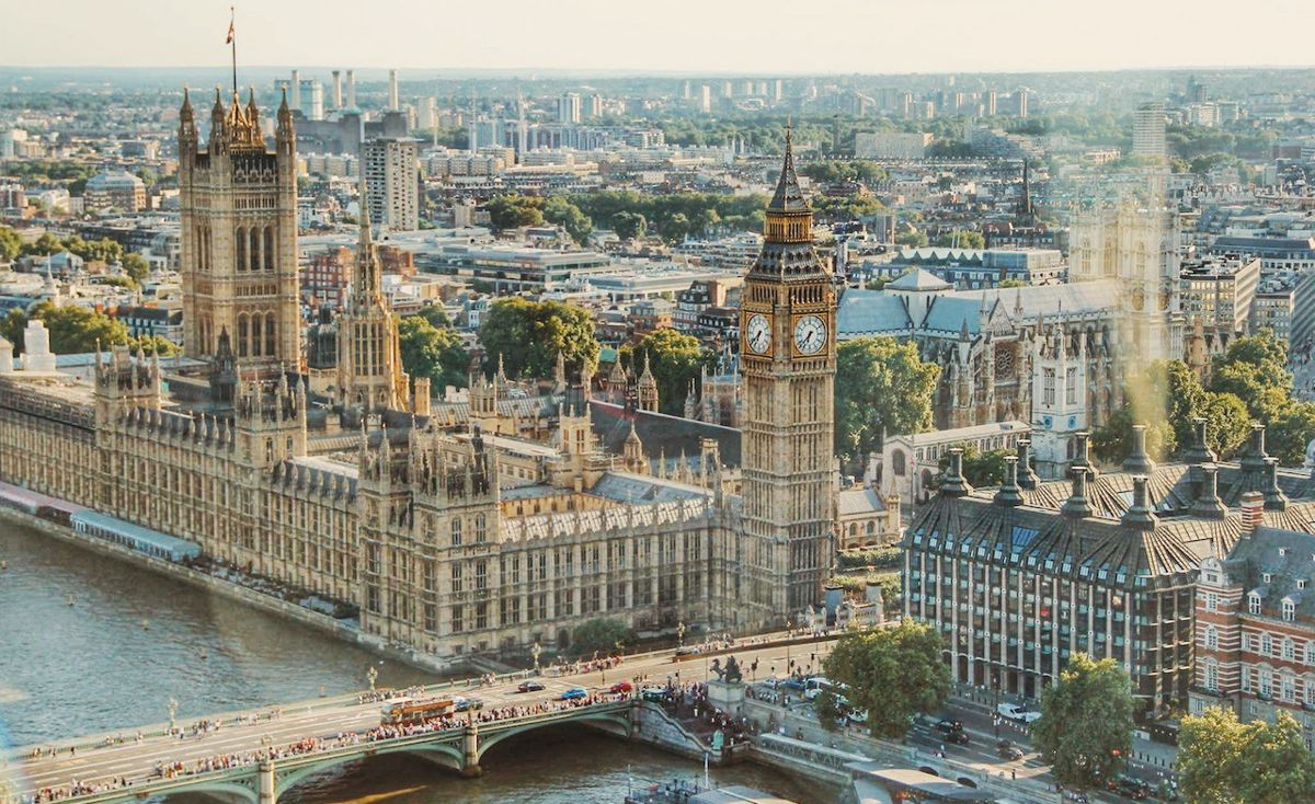 VIP Chauffeurs and Cars for Sightseeing Tours of London and the United Kingdom